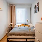 Cozy Nest Free Parking - By Hosty *