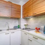 公寓 Cozy Nest Free Parking - By Hosty *