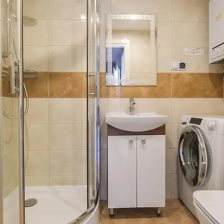 Cozy Nest Free Parking - By Hosty Apartament Kraków